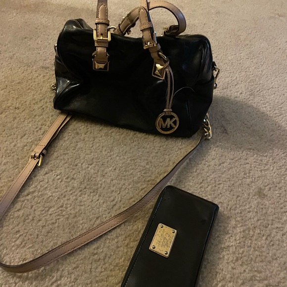 Michael Kors Purse and Wallet - Picture 2 of 5
